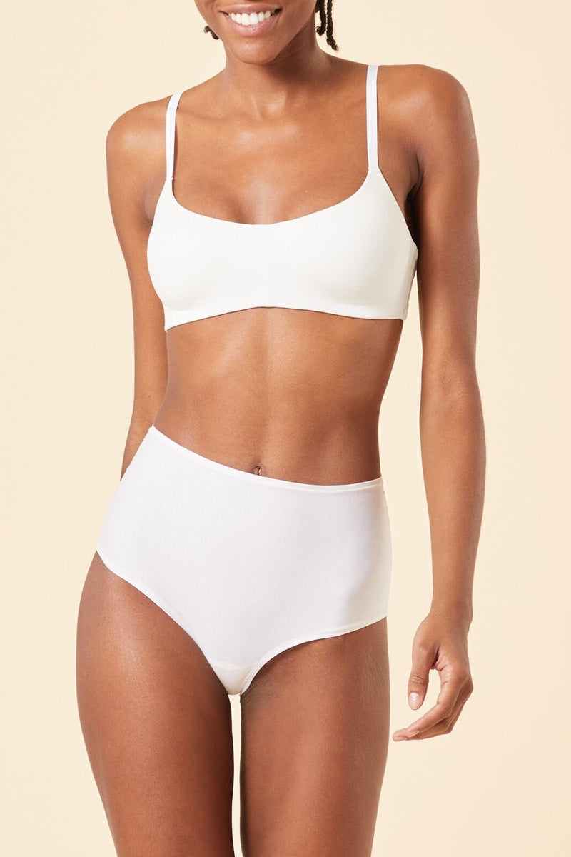 Culotte douce en coton stretch coloris écru avec taille élastique